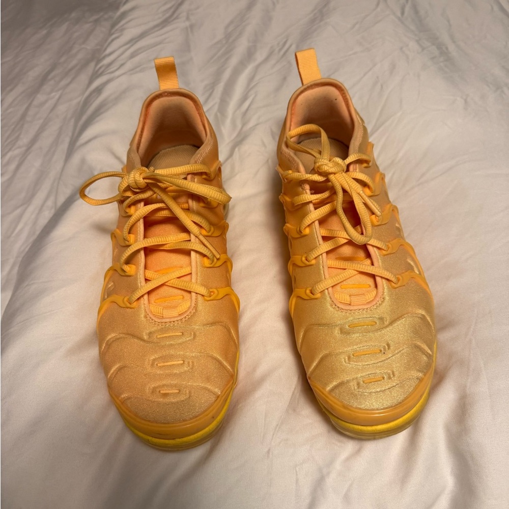 Nike Women's Sneakers in Vibrant Yellow